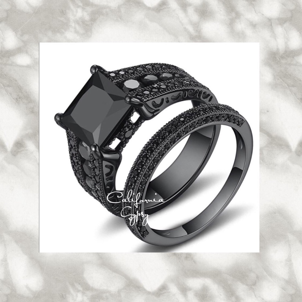 925 Sterling Silver Princess Cut Black Sapphire Ring Set - Picture 7 of 9